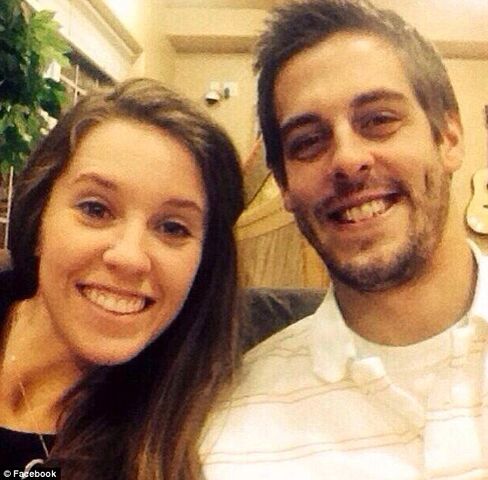 File:Jill Loves Derrick.jpg