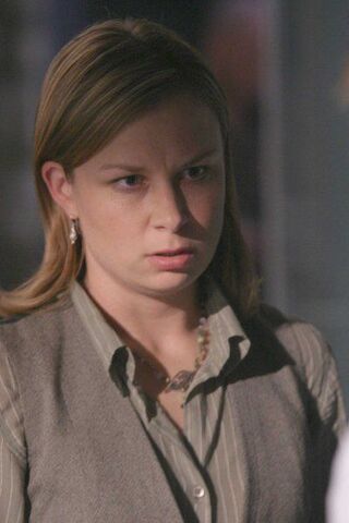File:Chloe O'Brian on Day 3.jpg