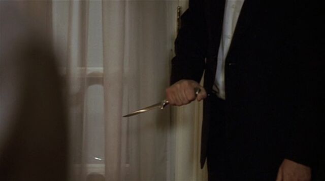 File:7x14 knife.jpg
