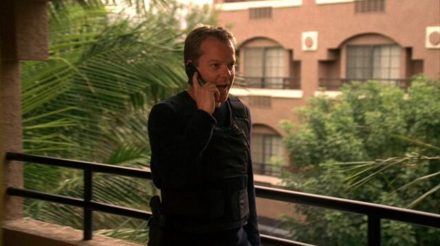 File:4x09 hotel.jpg