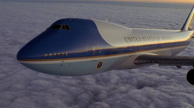 File:AirForceTwo.jpg