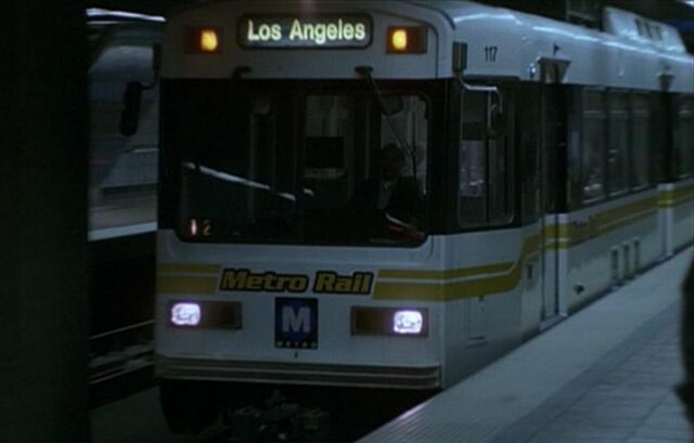 File:Subway train.jpg