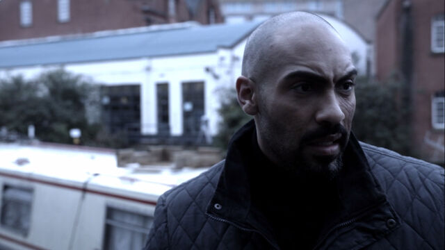 File:Camden-lock-02.jpg