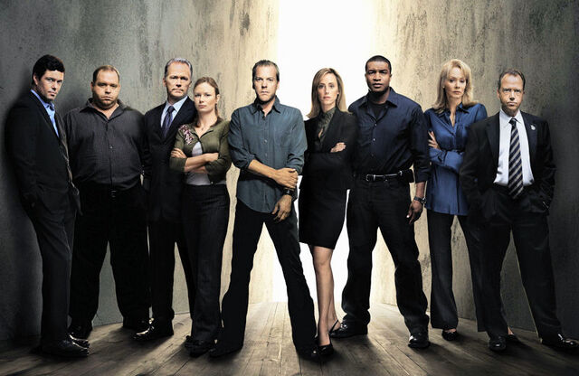 File:Season 5 Cast.jpg