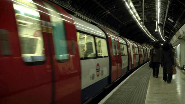 File:9x03Tube.jpg
