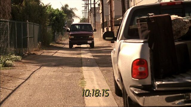 File:6x05 Alley.jpg