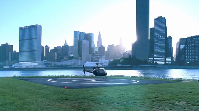 File:8x01-Ctuny-helipad.jpg