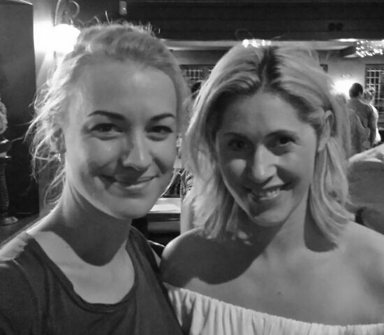 File:Kya Garwood with Yvonne.jpg