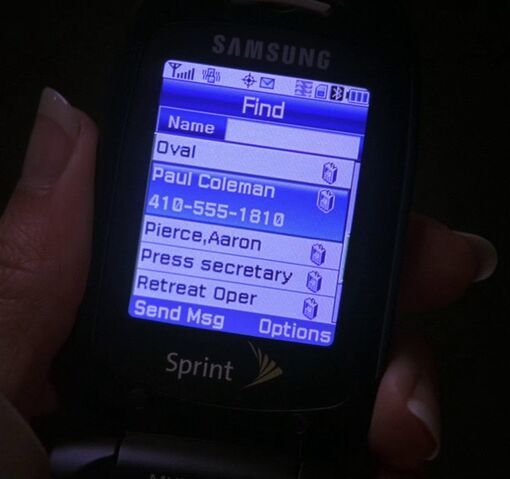 File:5x18 Martha phone.jpg