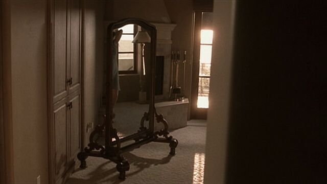 File:3x03 Salazar Ranch.jpg