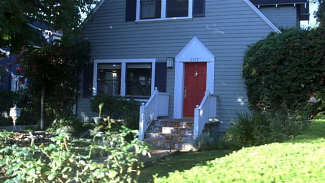 File:7x08 Vossler house1.jpg
