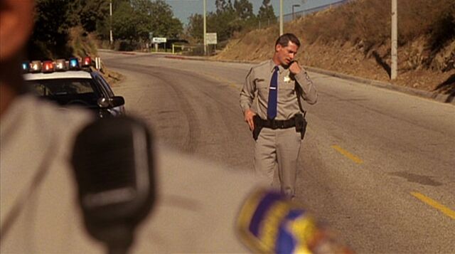 File:4x05 Iverson Road.jpg