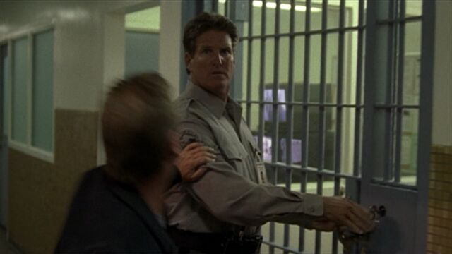 File:3x04 guard KO.jpg