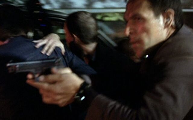 File:8x04 Beretta.jpg