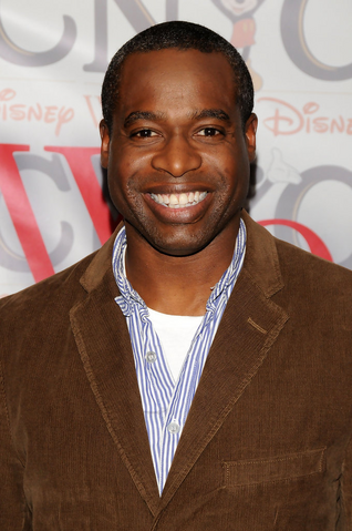 File:Phill Lewis.png