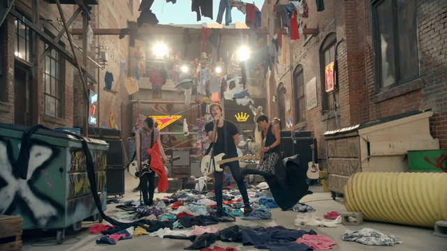 File:5 Seconds of Summer - She Looks So Perfect - 5 Seconds of Summer Wiki (148).png