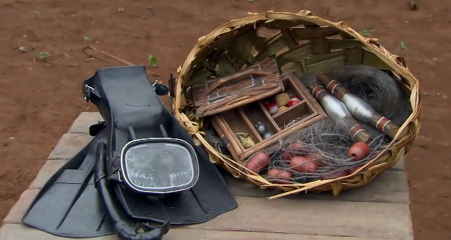 File:Fishing gear.png