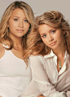 Alexes&Santina-Olsen.jpg