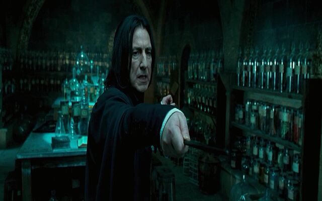 File:Snape teaching Occulemency.jpg