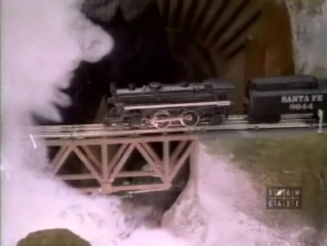 File:Afn train school.jpg