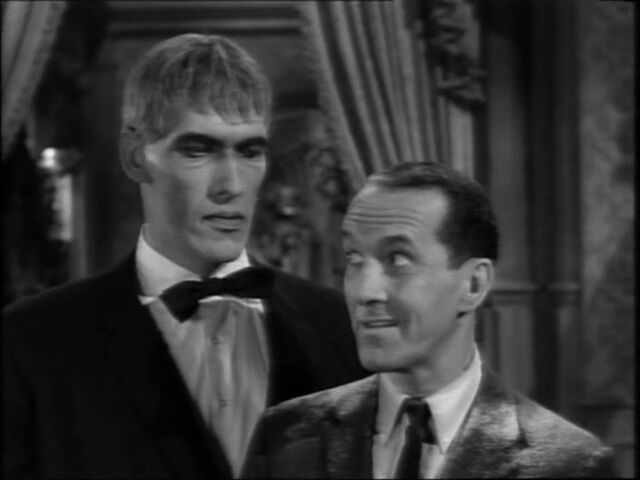File:12.Morticia,.the.Matchmaker 077.jpg