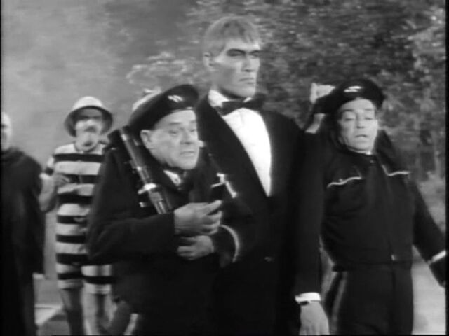 File:27.The.Addams.Family.and.the.Spaceman 059.jpg