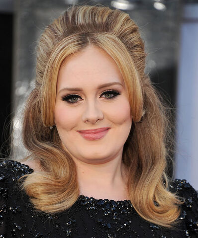 File:Adele oscars red carpet.jpg