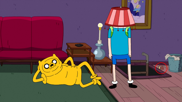 File:Snail In Marceline's Closet.png