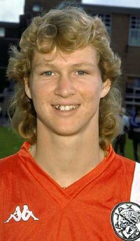 Bestand:1983)BertdeMeijer.jpg