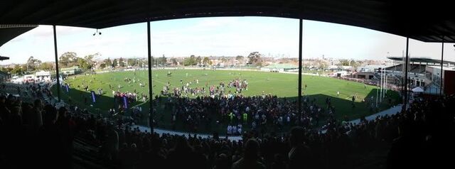 File:Western Oval 3b.jpg