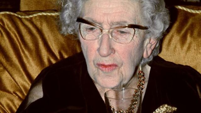 File:March-1971-agatha-paris.si.jpg