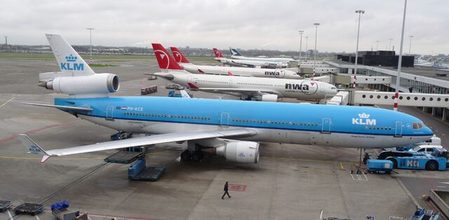 File:Md11 aircraft.jpg