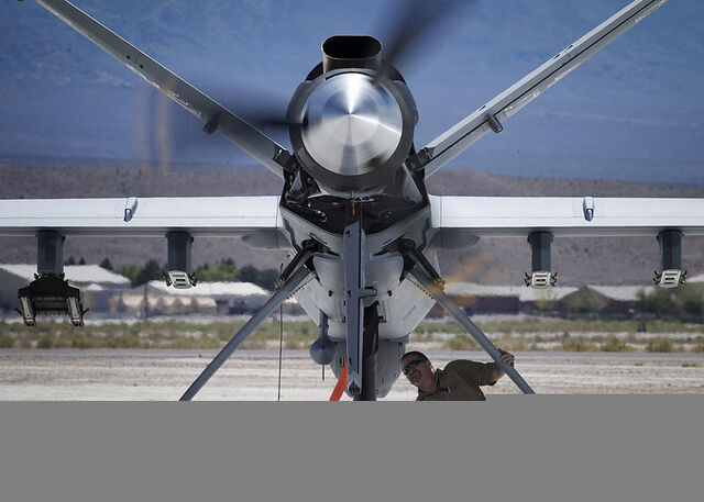 File:800px-MQ-9 Reaper - 080619-F-7251M-959.jpg