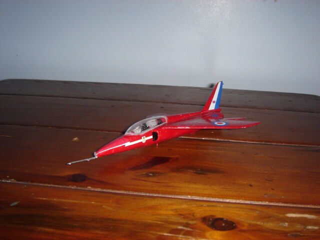 File:Red Arrow Gnat steve.jpg