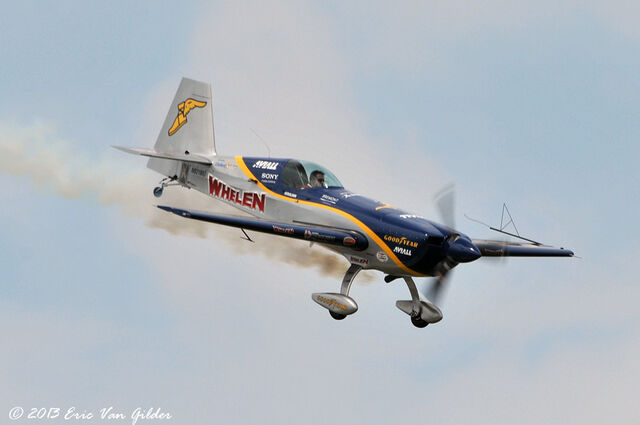 File:Extra 330SC.jpg