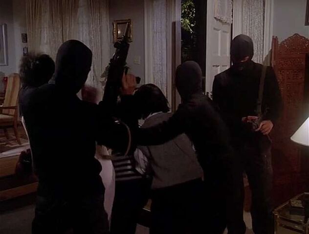 File:Uzi 1-deadly circle.jpg