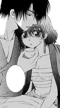 Hak helps Yona drink