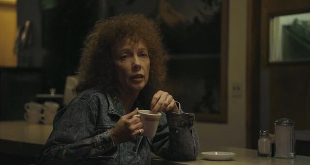 File:Woman.jpg