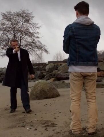 File:1x06 compr.jpg