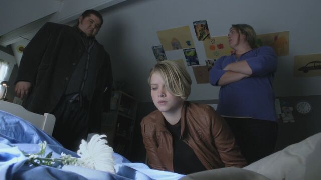 File:1x03 CrimeScene.jpg