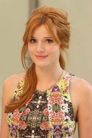 File:Bella-Thorne-Casting .jpg
