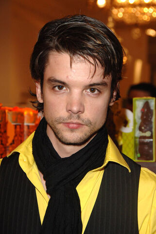 File:Andrew-Lee-Potts-2.jpg