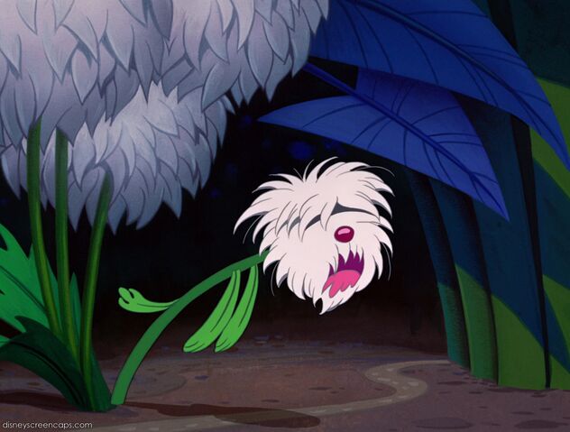 File:Alice-disneyscreencaps.com-3524.jpg