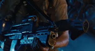 Pulse rifle and flamethrower