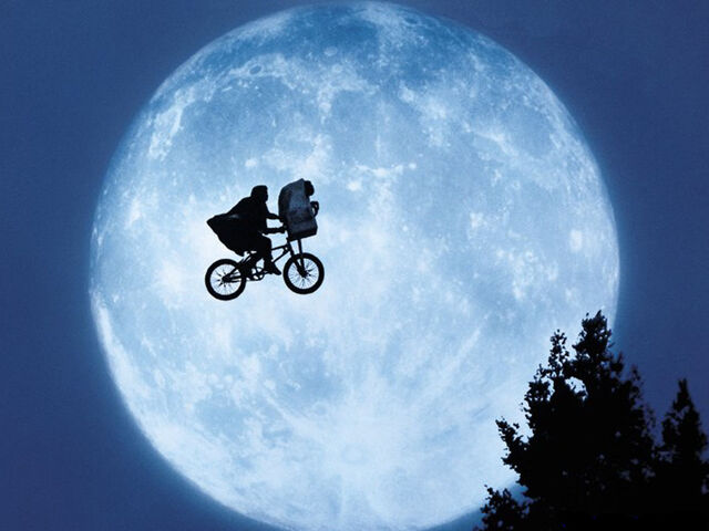 File:E-T-The-Extra-Terrestrial-et-the-extra-terrestrial-928616 1024 768.jpg