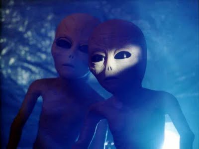 File:Aliens2.jpg