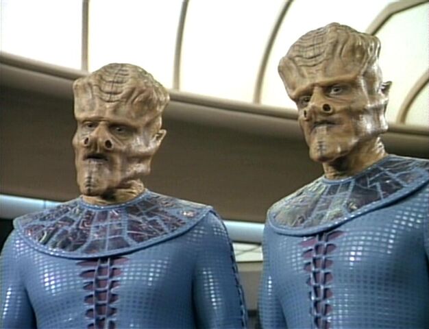 File:AllegianceAliens.jpg