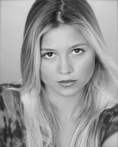 File:Paige-houden 1.jpg