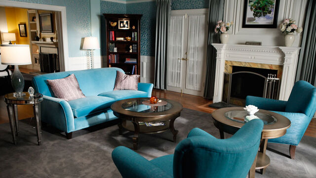 File:Merrick living room 11.jpg