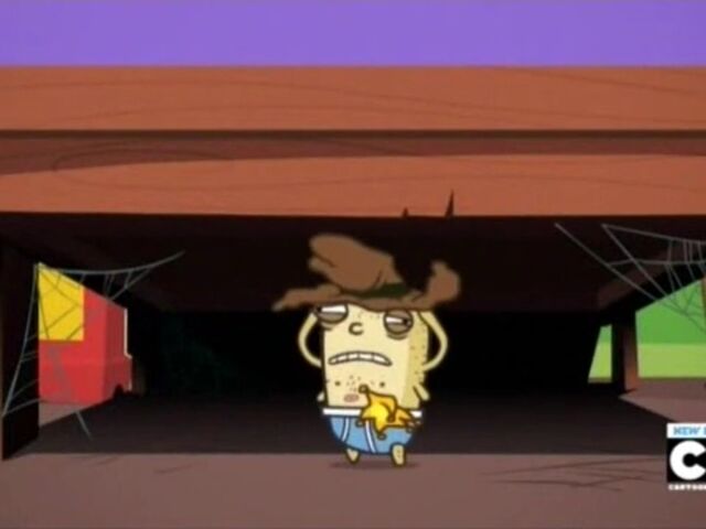 File:Cockroach Howieween.jpg